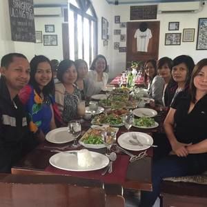 Meet your Posher, Fe